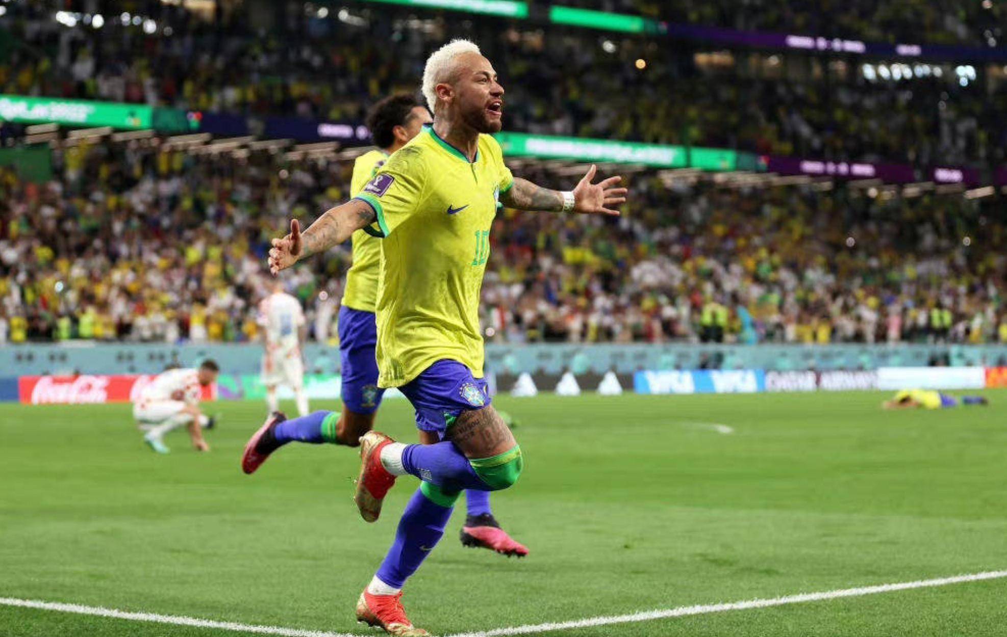 不仅向世界 不仅向世界