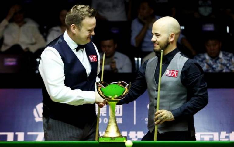 她的发球和 她的发球和