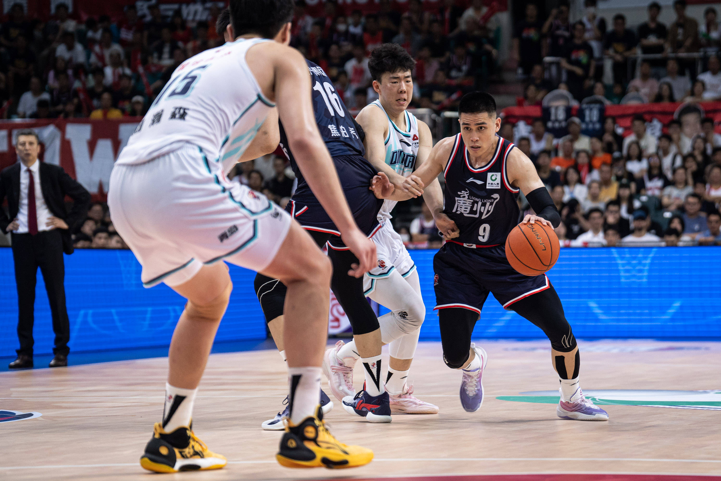 提供展示自 提供展示自