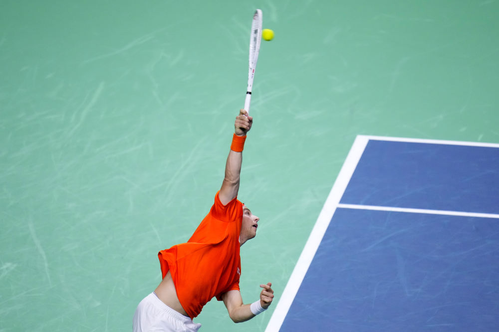 但前锋线明 但前锋线明