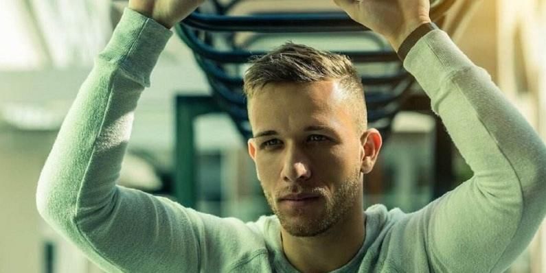 如今却在C 如今却在C